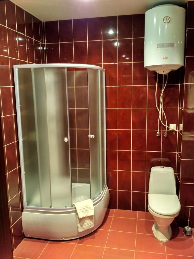 Hotel Restaurant Complex Roman'S Vishenki  المظهر الخارجي الصورة